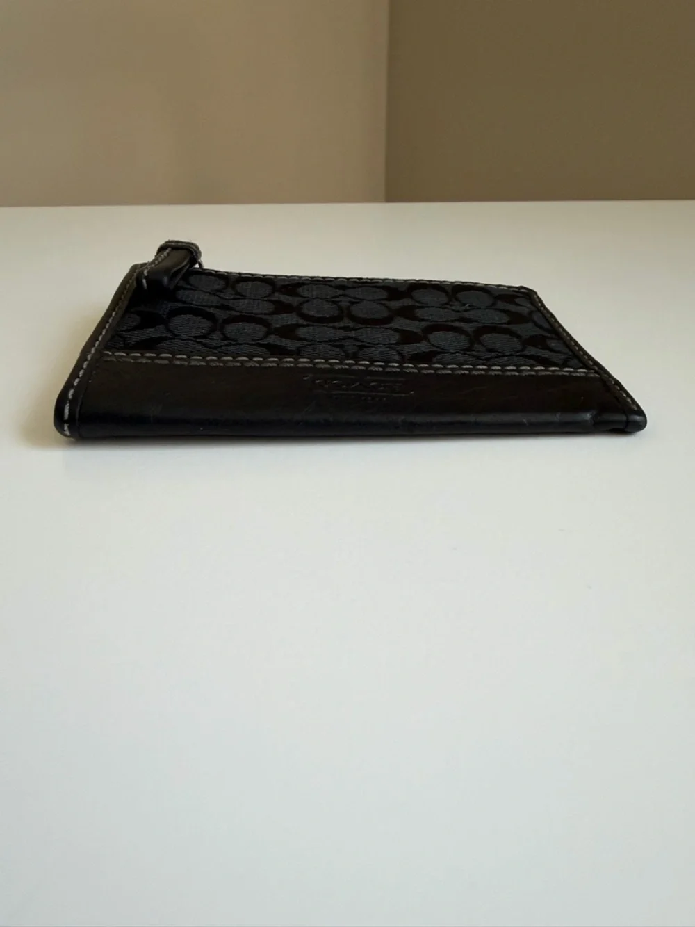 Coach Vintage Logo Card Case Y2K